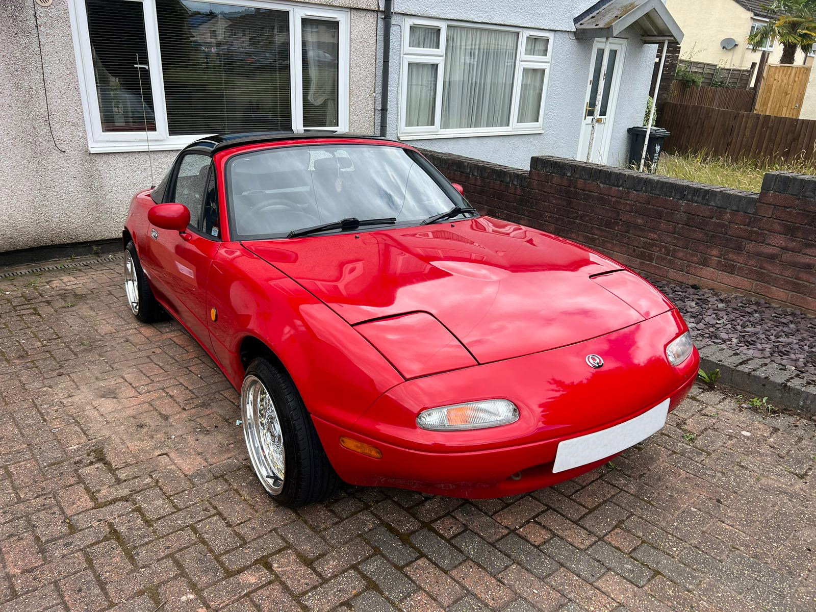 Mazda MX 5 with rejuvenated red paintwork